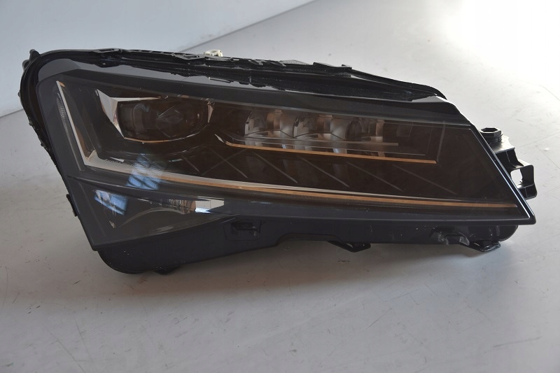 skoda superb iii lift faro  (#)