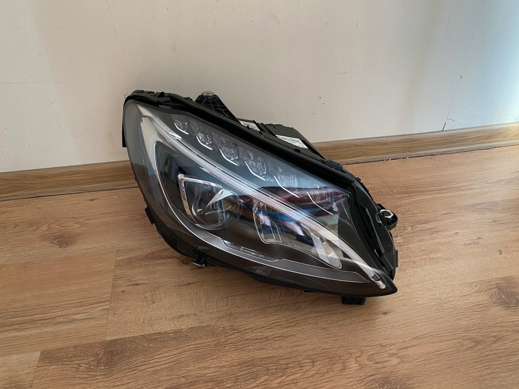 mercedes c205 a205 faro der.. full led eu (#)