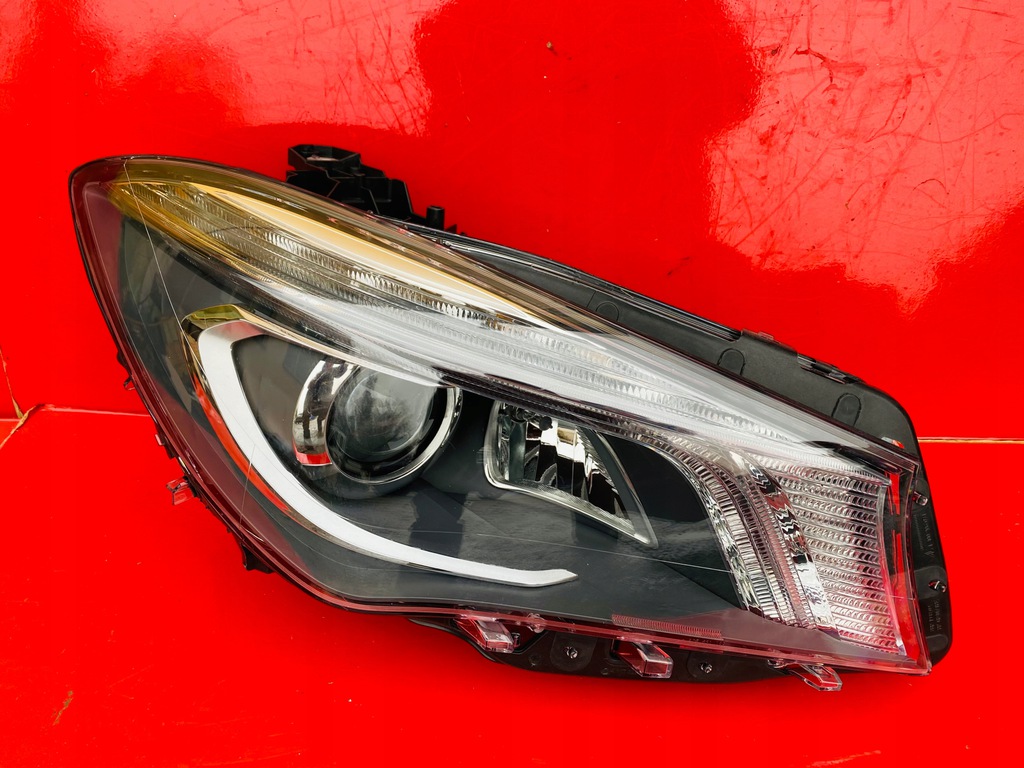  faro der.. mercedes cla w117 bi xénon direccional (#)