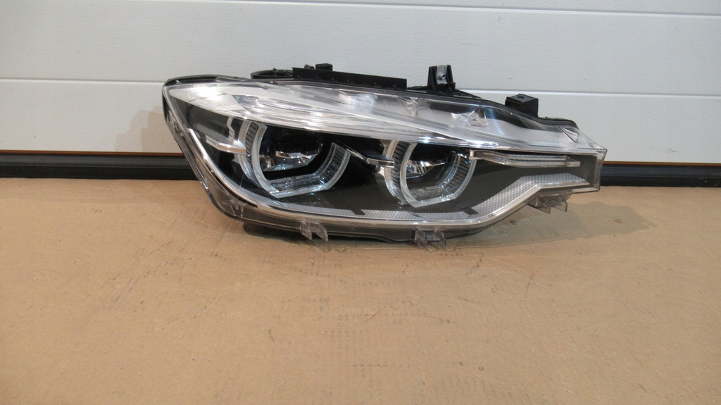 der.. faro bmw f30f31 adaptativo led 2015 > (#)