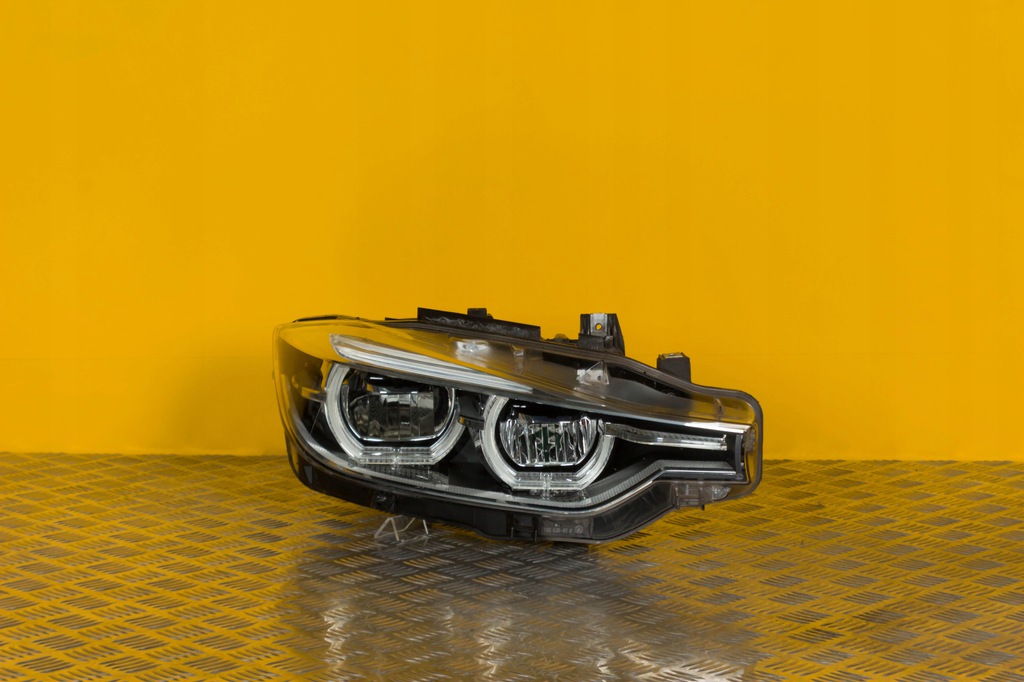 bmw 3 f30 f31 lift 15 faro led 7471306 (#)