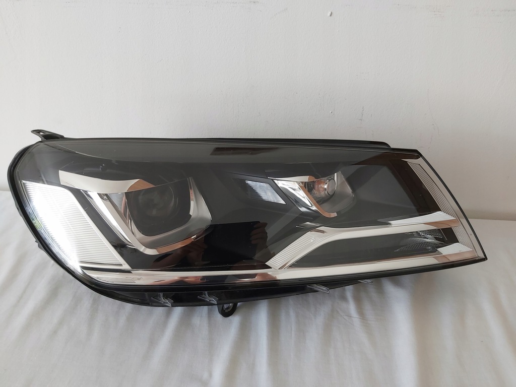 vw touareg ii lift 15 faro xénon der.. 7p1941032 (#)