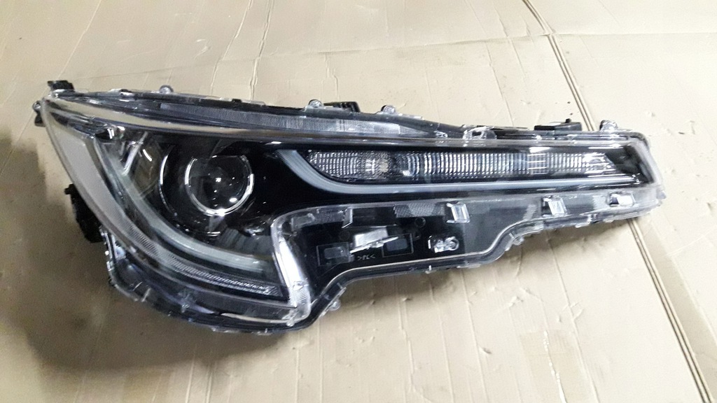  faro delantero der.. corolla e21 hb full led (#)