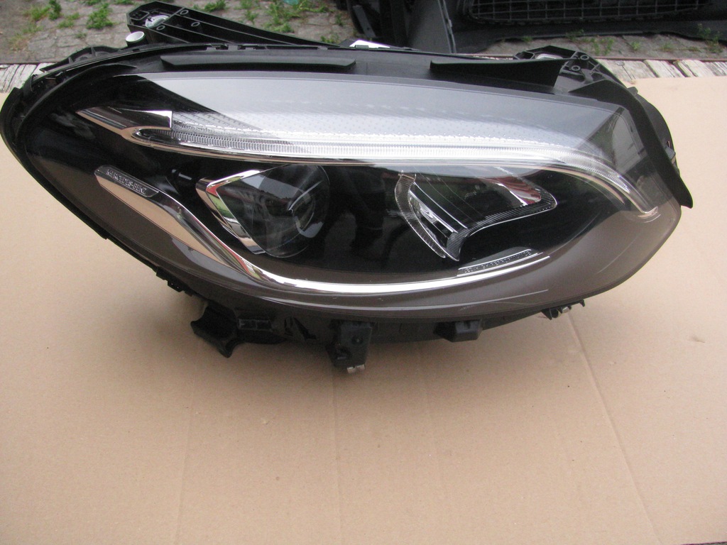 mercedes b clase w246 der.. faro delantero a246906620 (#)