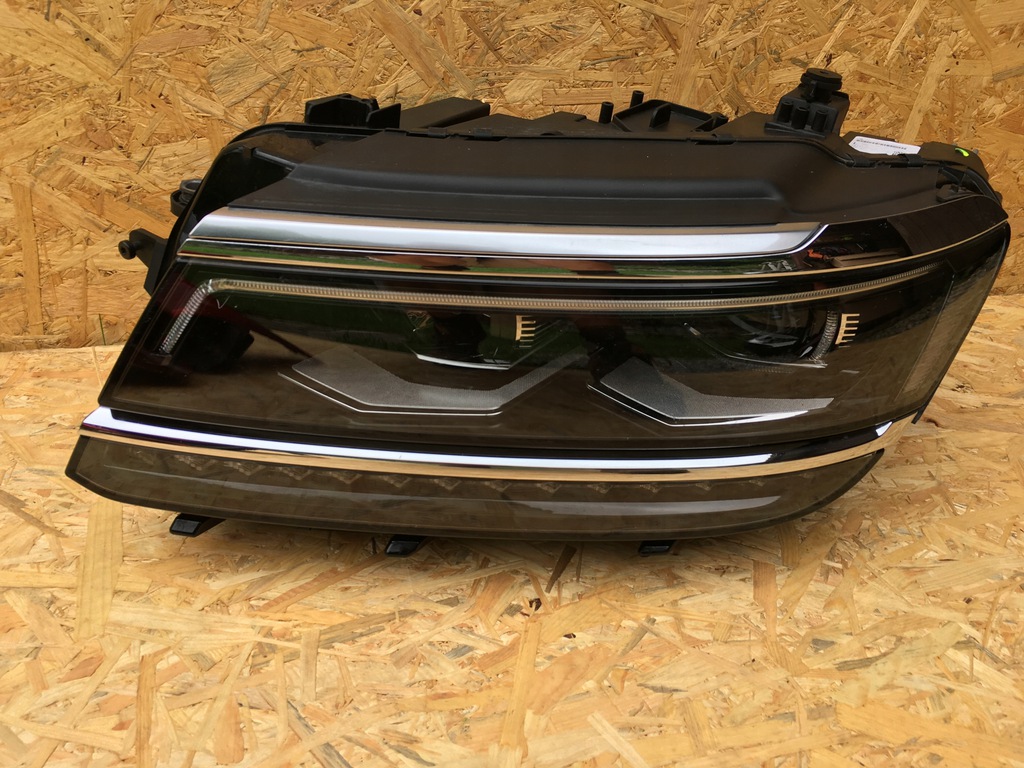 vw tiguan ii 5n full led faro izq. 5nn941081 (#)