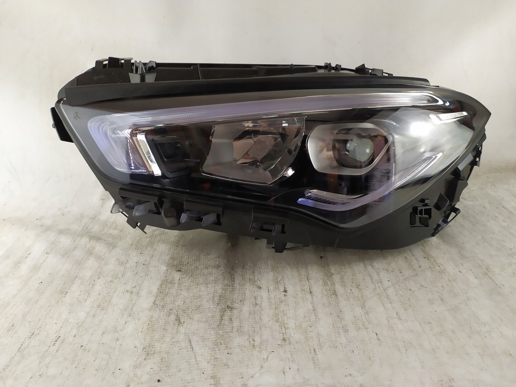  faro izq. mercedes cla c118 2019 full led w118 (#)
