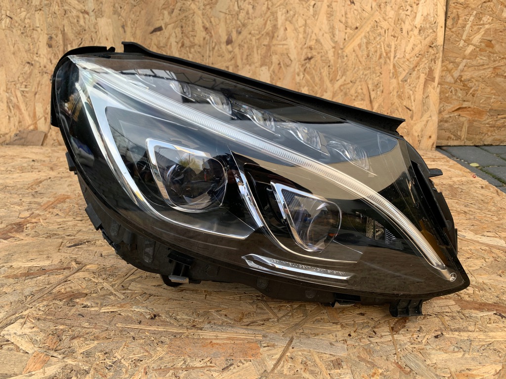 mercedes w205 full led ils der.. lado (#)