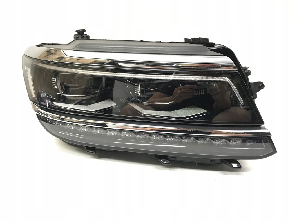 vw tiguan allspace faro der.. led 5nn941082 (#)