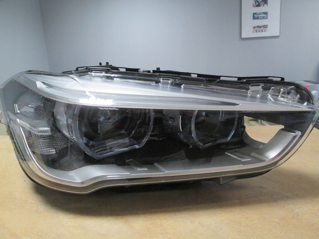bmw x1 f48 faro delantero der.. led 7472220 (#)