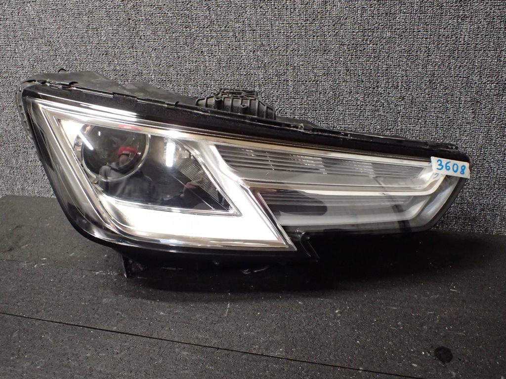  faro der.. audi a4 bi xénon led 15 8w0941006 (#)