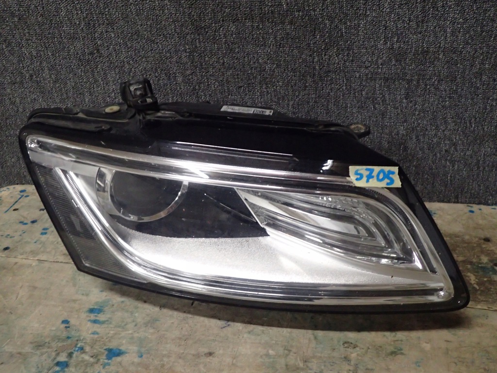  faro der.. audi q5 lift 12 xénon led 8r0941006c (#)
