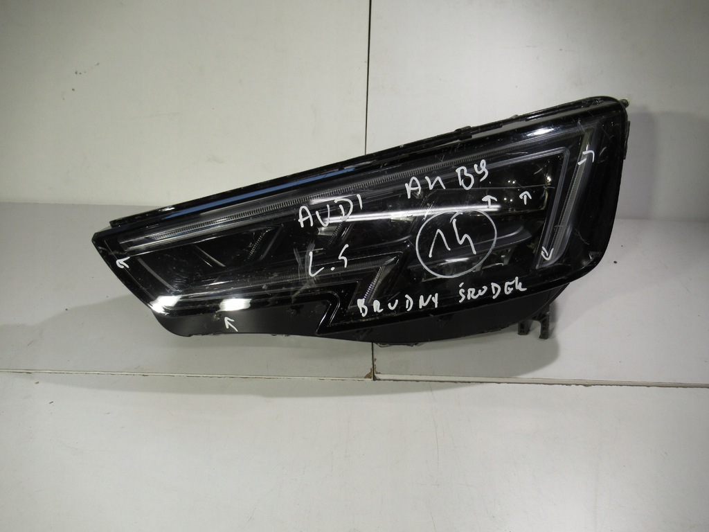 audi a4 b9 rs4 8w full led matrix faro 8w0941035c (#)