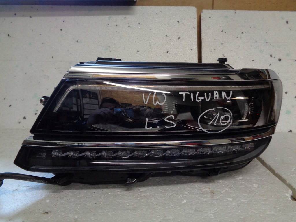 vw tiguan 5nb faro full led izq. 5nb941081a (#)