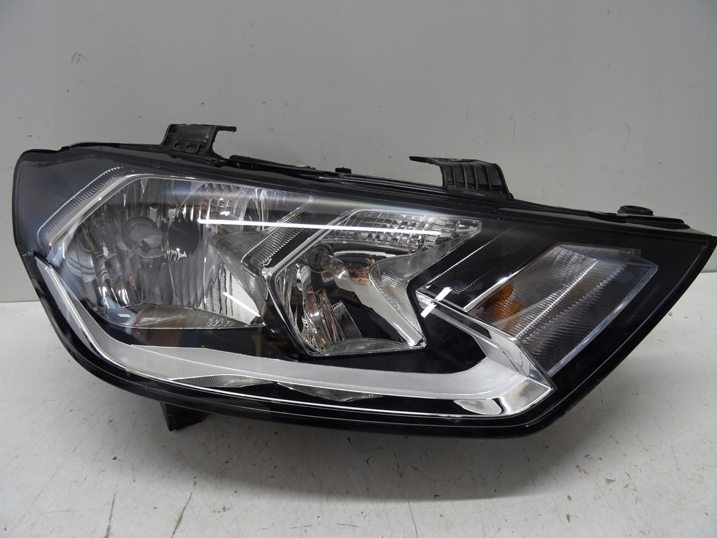 audi a1 82a faro der.. delantero 82a941004 (#)