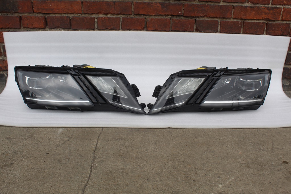  faro izq. der.. skoda octavia iii lift full led (#)