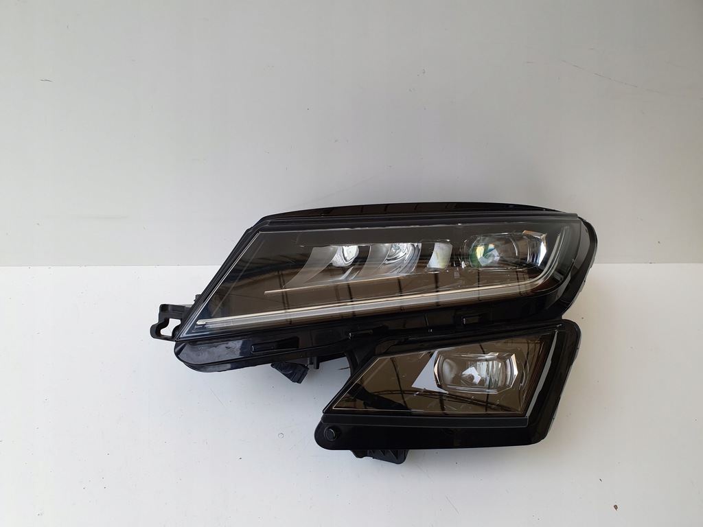 skoda kodiaq 566 full led faro 566941015 e (#)