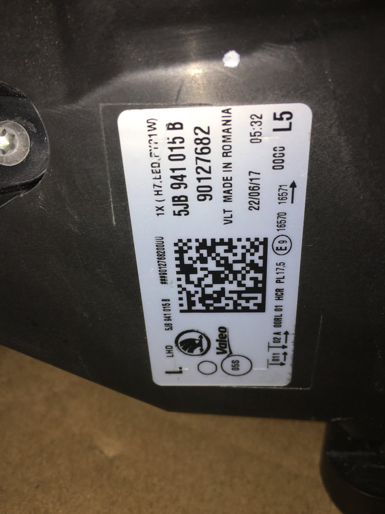skoda rapid faro led (#)