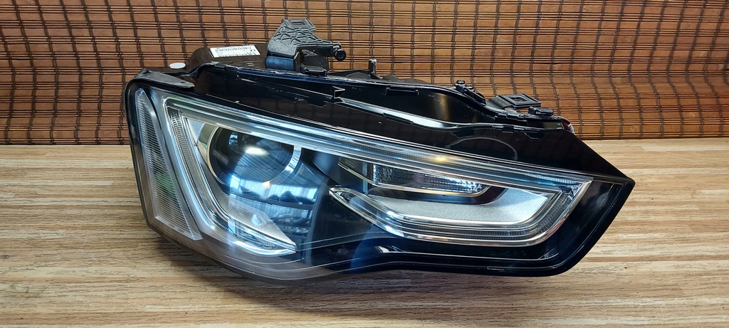 audi a5 8t bi xénon nieskręt der.. 8t0 941 044 c (#)