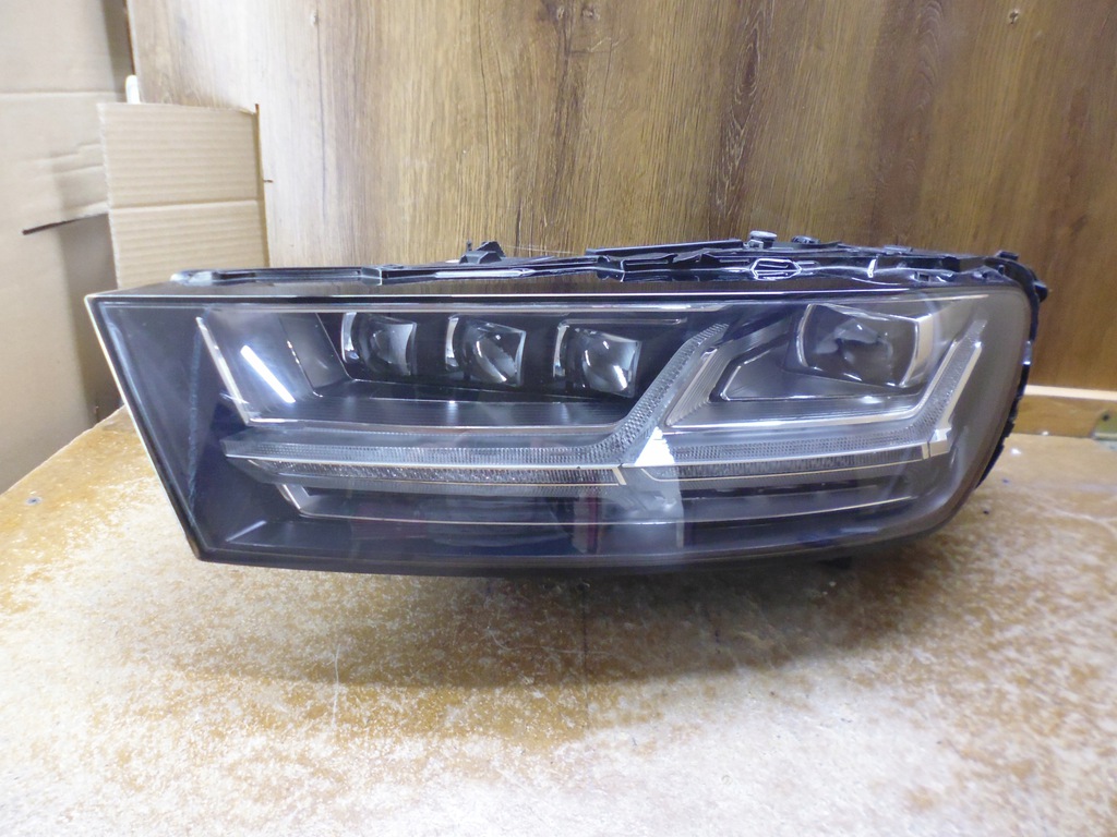 audi q7 4m0 4m matrix estado perfecto full led eu faro izq. (#)