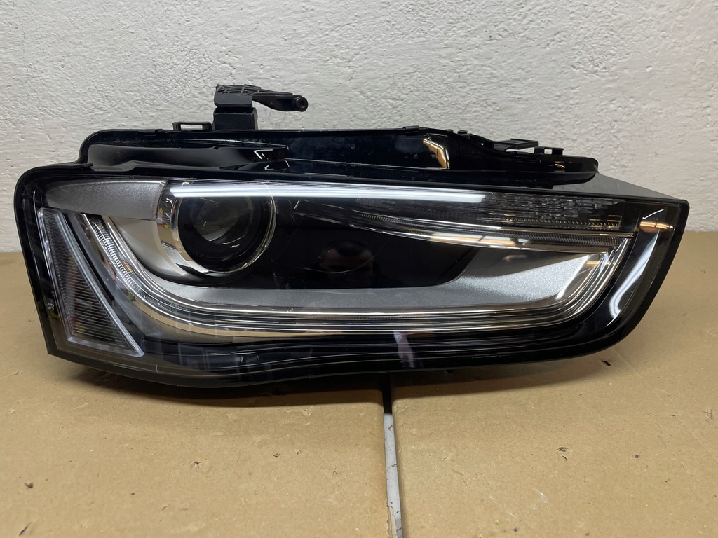 faro der.. audi a4 8k0 lift bi xenon   (#)