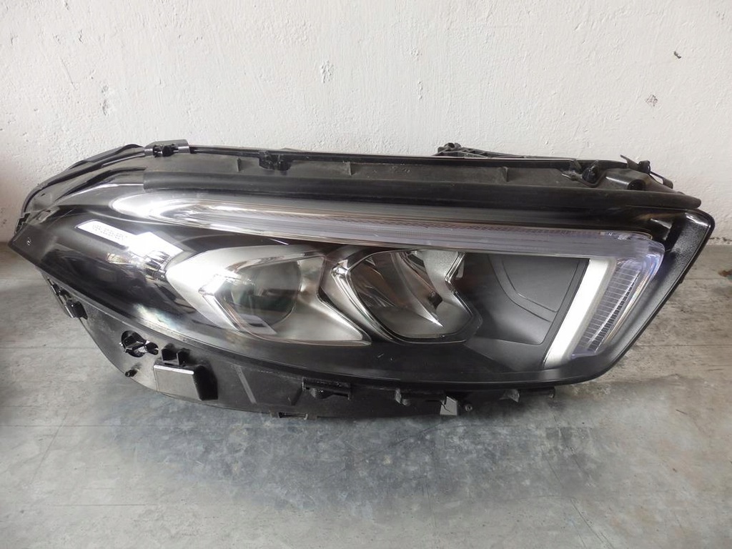  faro led der.. delantero mercedes w177 a clase (#)