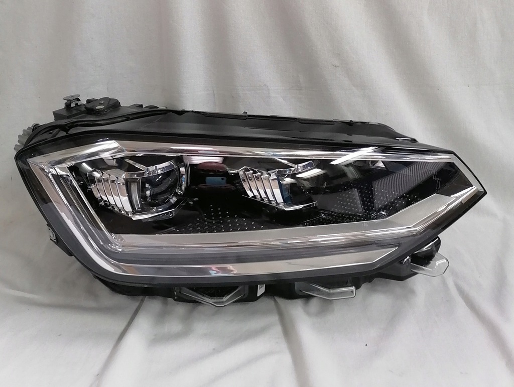 vw sportsvan full led der.. faro  (#)