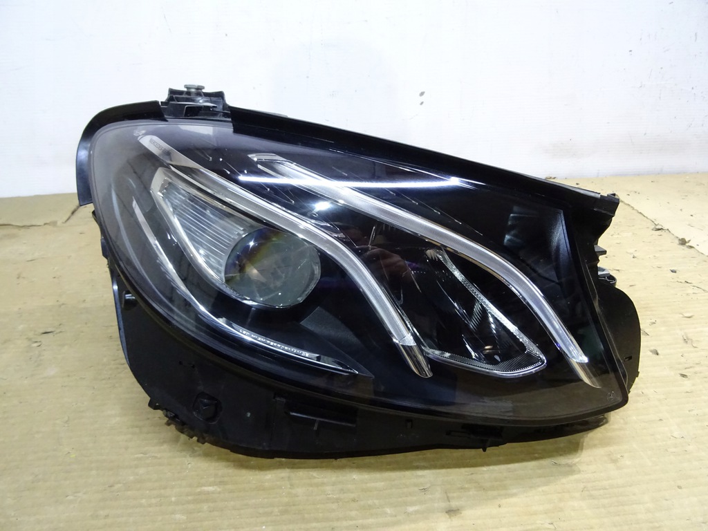mercedes clase e w213 full led der.. a2139061804kz (#)