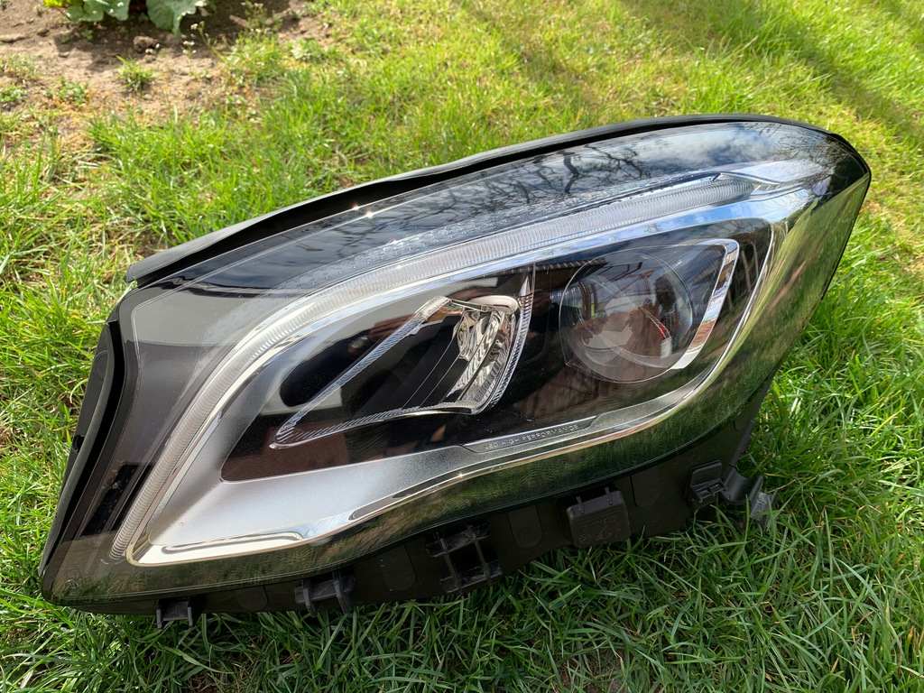 gla lift x156 faro izq. full led xénon estado perfecto (#)