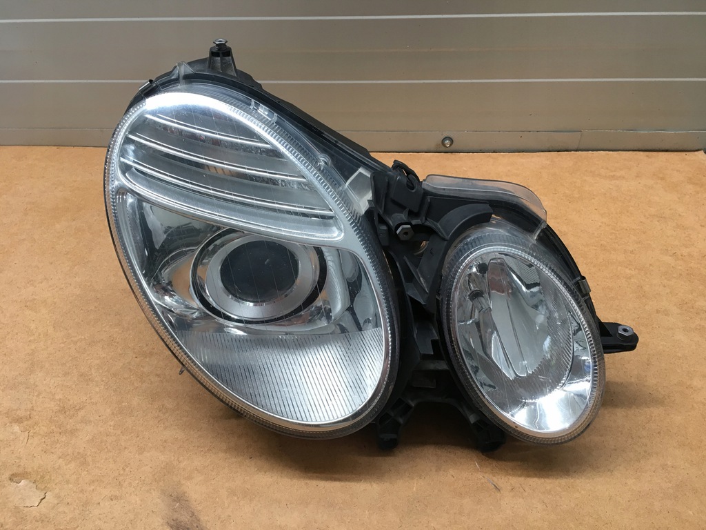  faro xénon mercedes clase e 211 lift der.. entero (#)