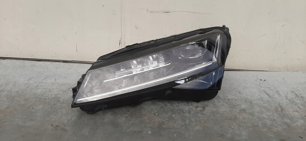  faro izq. skoda superb lift iii 3v0 3v1 full led (#)