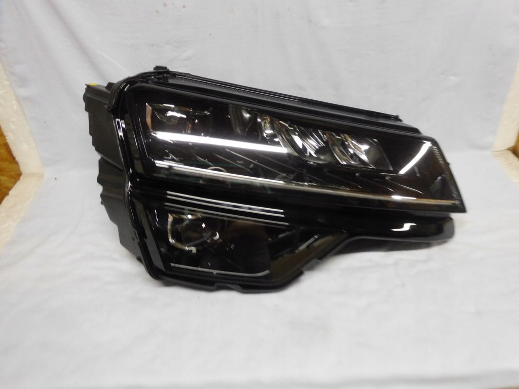 der.. skoda karoq full led compl europa (#)