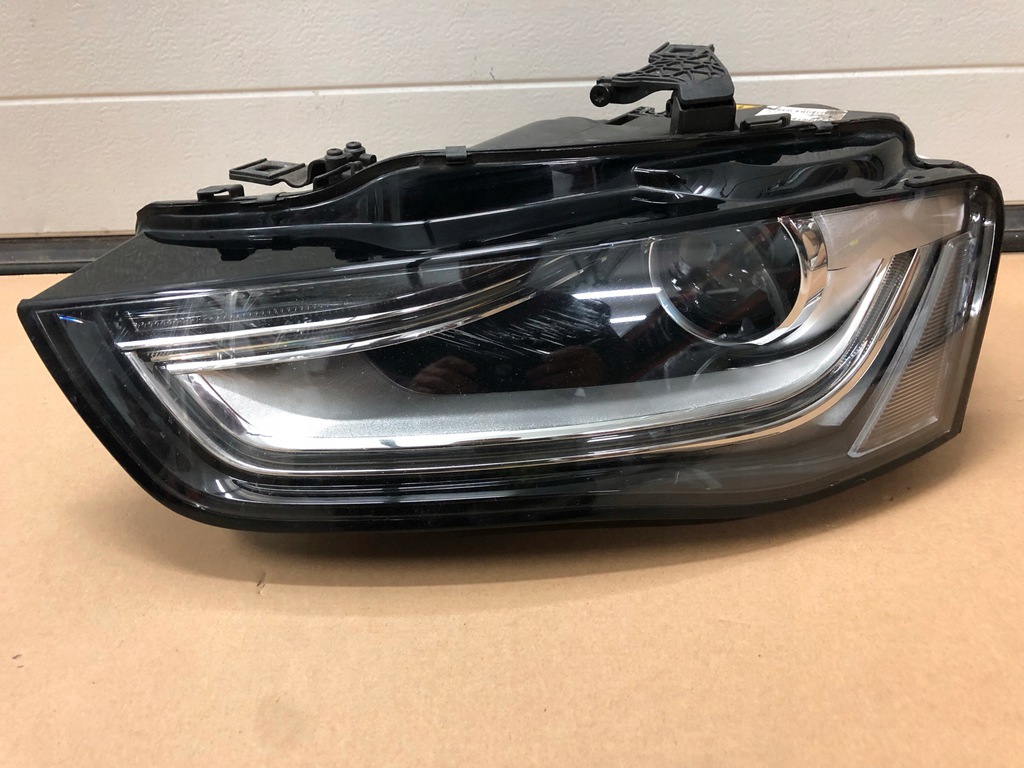 bixenon audi a4 b8 lift xénon 8k0 lift   (#)