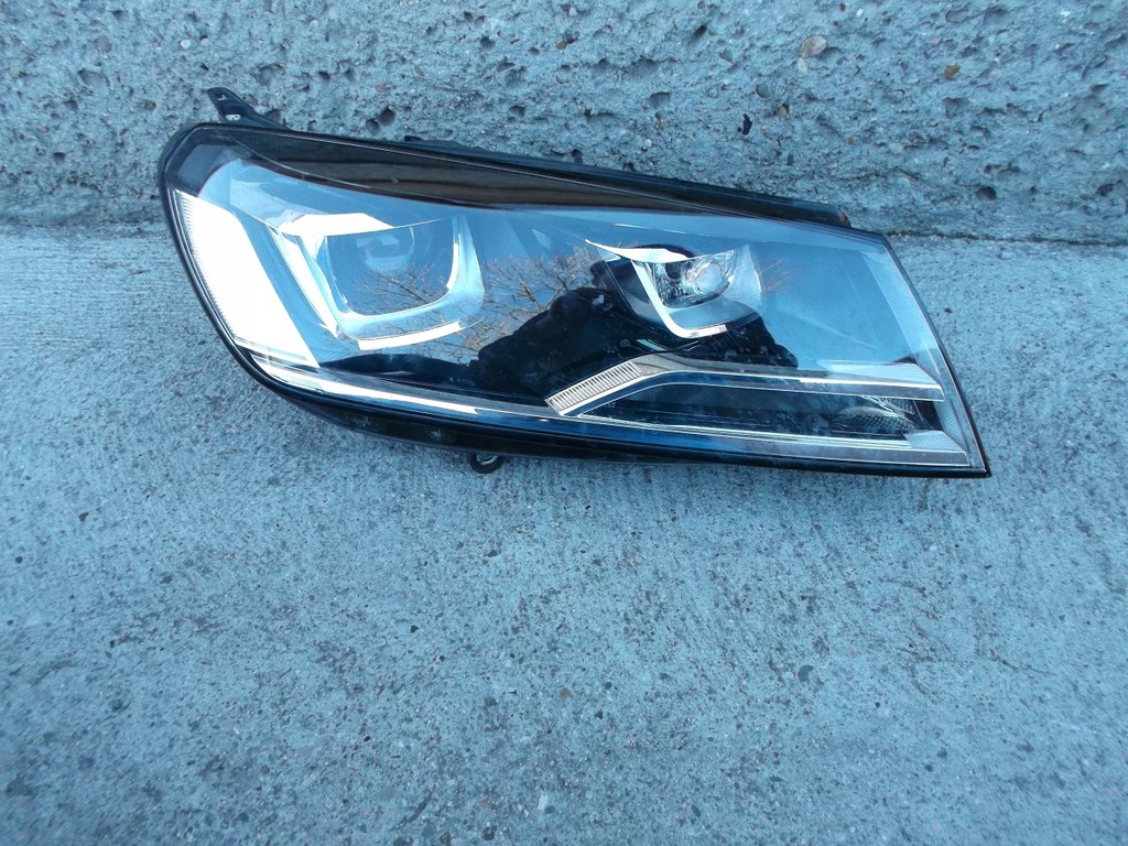 vw touareg 7p1 lift der.. xénon 7p1941032 (#)