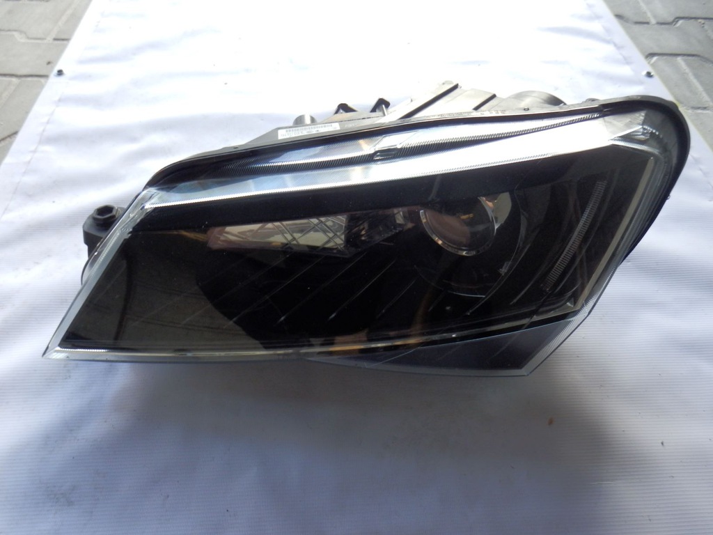  faro izq. skoda superb iii 3v1941015b (#)