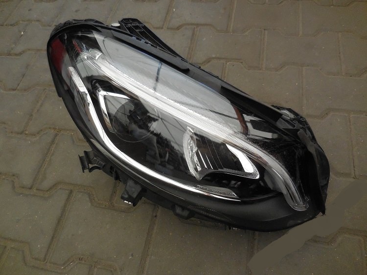 mercedes b 246 lift faro der.. led (#)