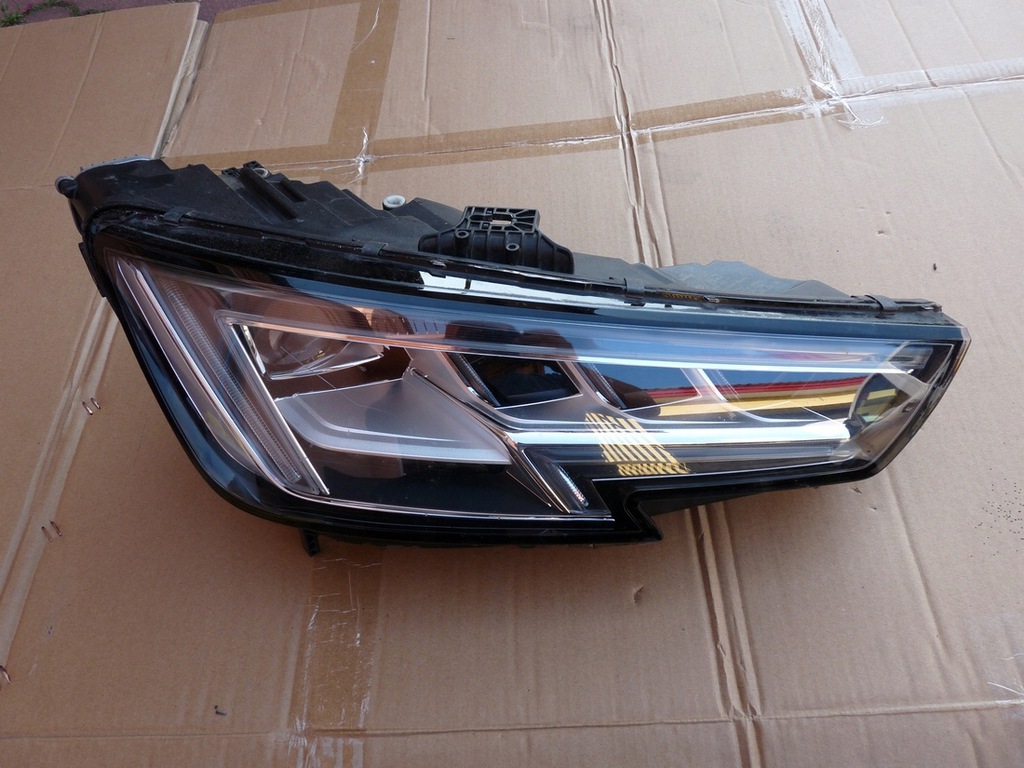 audi a4 b9 matrix der.. europa 8w0941036 (#)