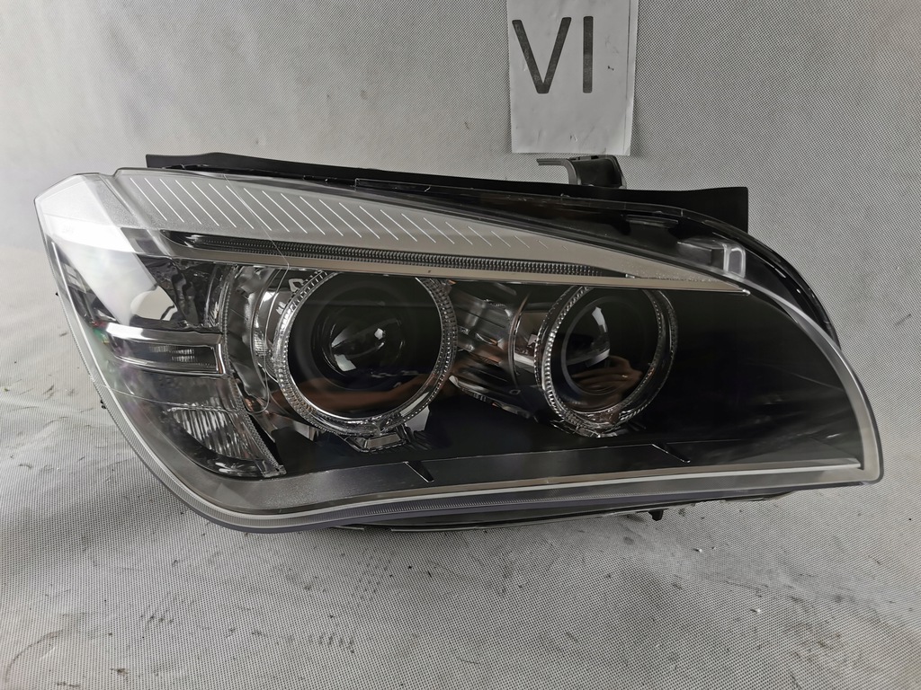 bmw x1 e84 lift xénon der.. faro  (#)