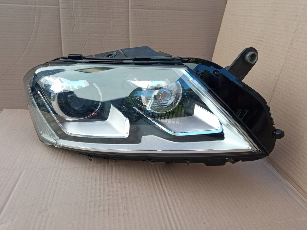 vw passat b7 faro der.. led xénon 2013 skret 3ab (#)