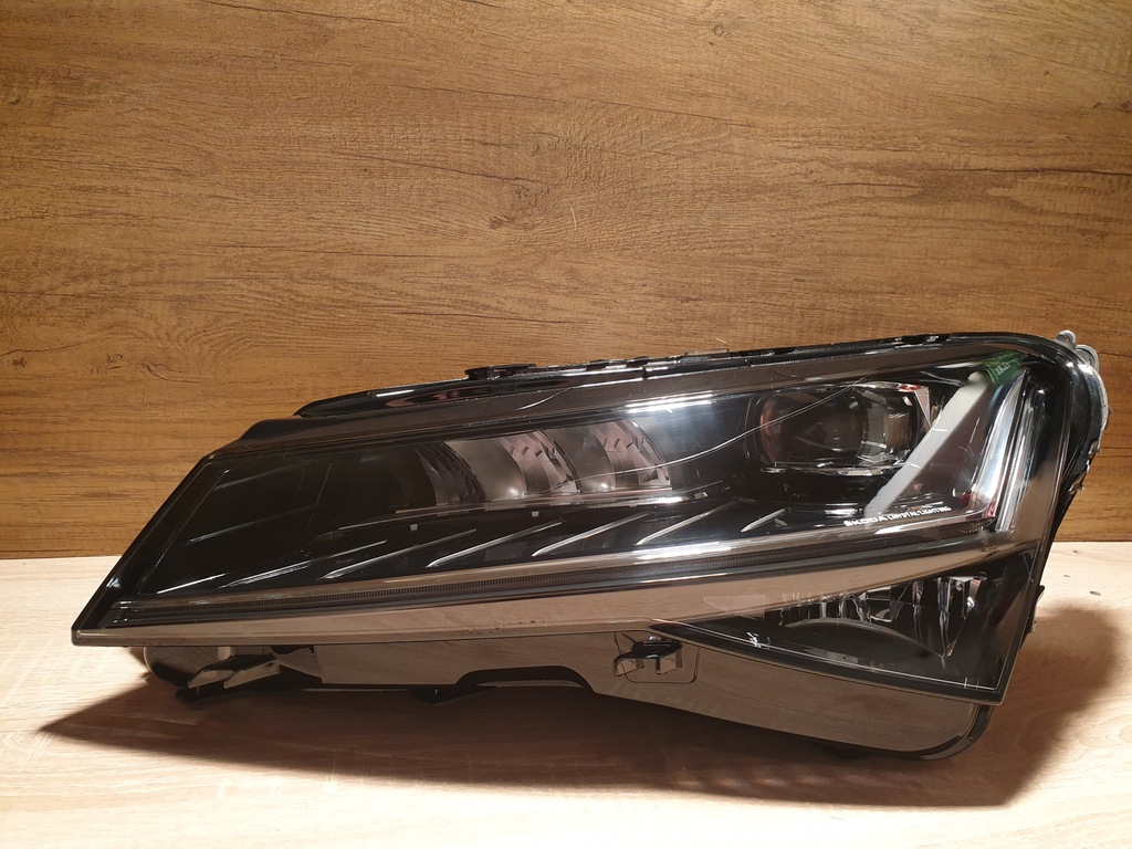  faro izq. delantero eu skoda superb iii lift full led (#)