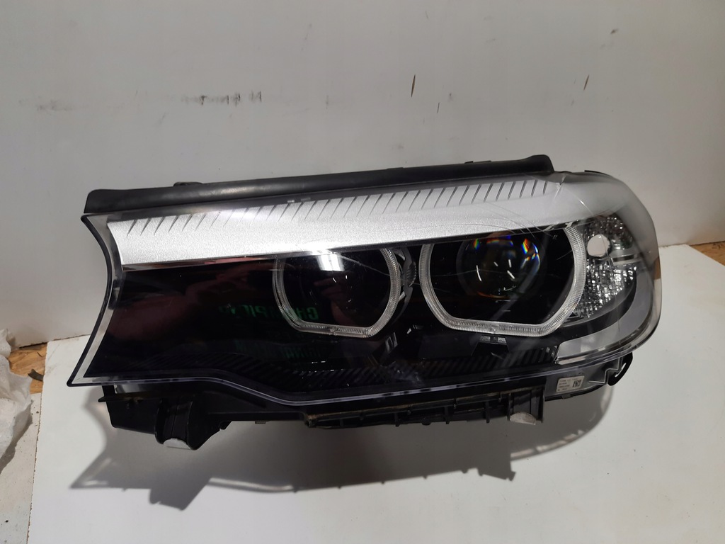 bmw g30 g31 faro izq. (#)
