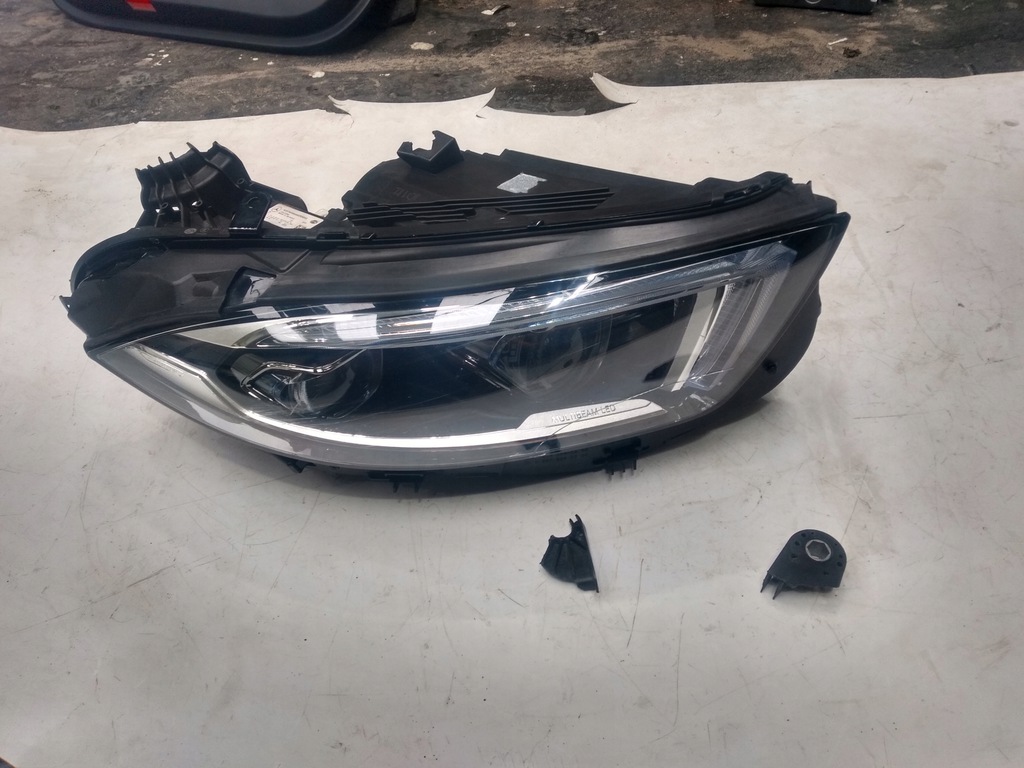 mercedes cls w257 2018 faro der.. multibeam led (#)