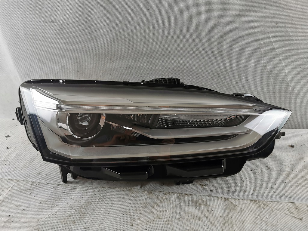 audi a5 8w6 xénon der.. faro 8w6941006 (#)