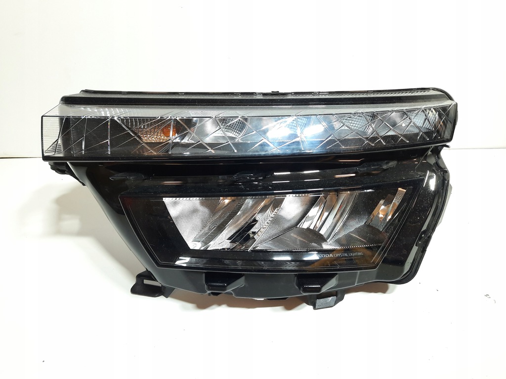 skoda kamiq faro izq. delantero full led (#)