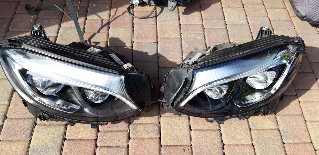 mercedes w253 glc der.. izq. faro full led perfectos (#)