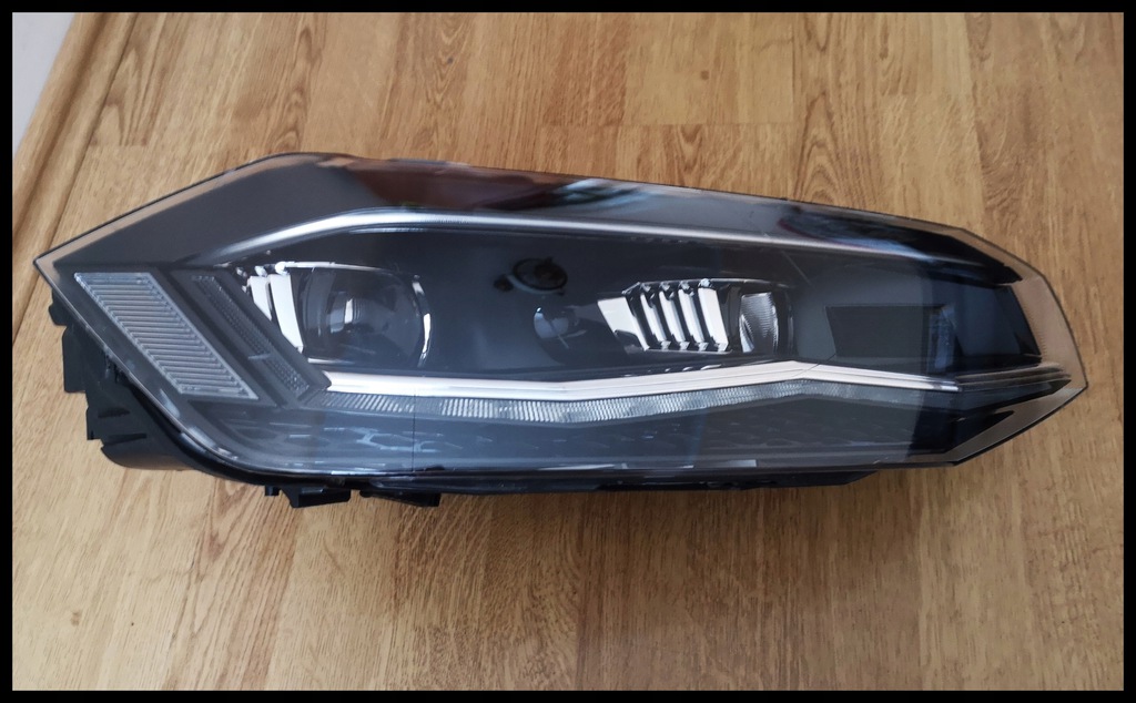 vw polo 6 vi 2018 full led der.. europa 2g1941036b (#)