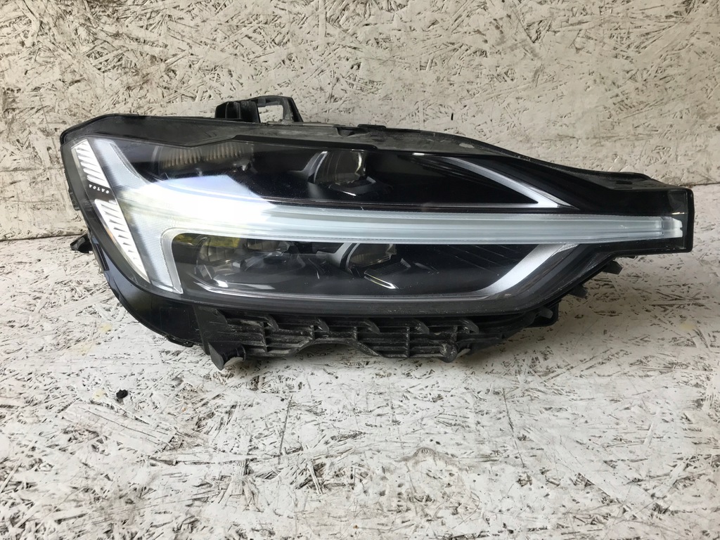 bmw xc60 xc 60 ii 2 full led faro der.. delantero (#)