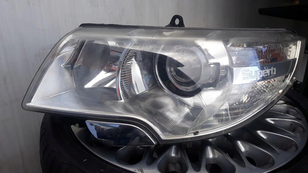  faro izq. bi xenon skoda superb ii compl (#)