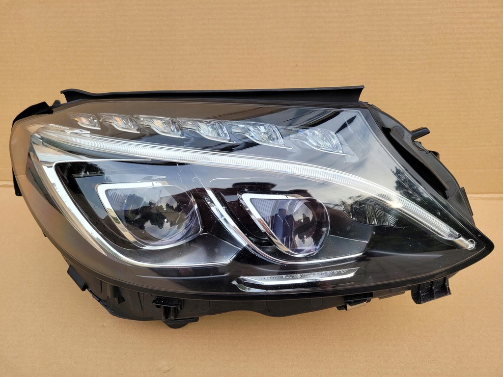 mercedes clase c 205 faro delantero der.. ils (#)