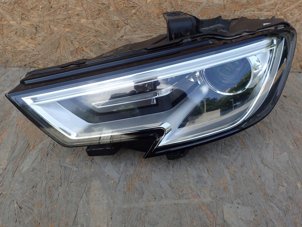  faro izq. izq. bi xénon audi a3 lift 8v0941005e (#)