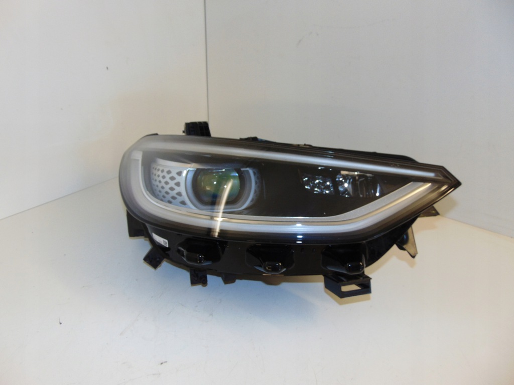vw id3 iq full led 10b941036a faro delantero der.. (#)